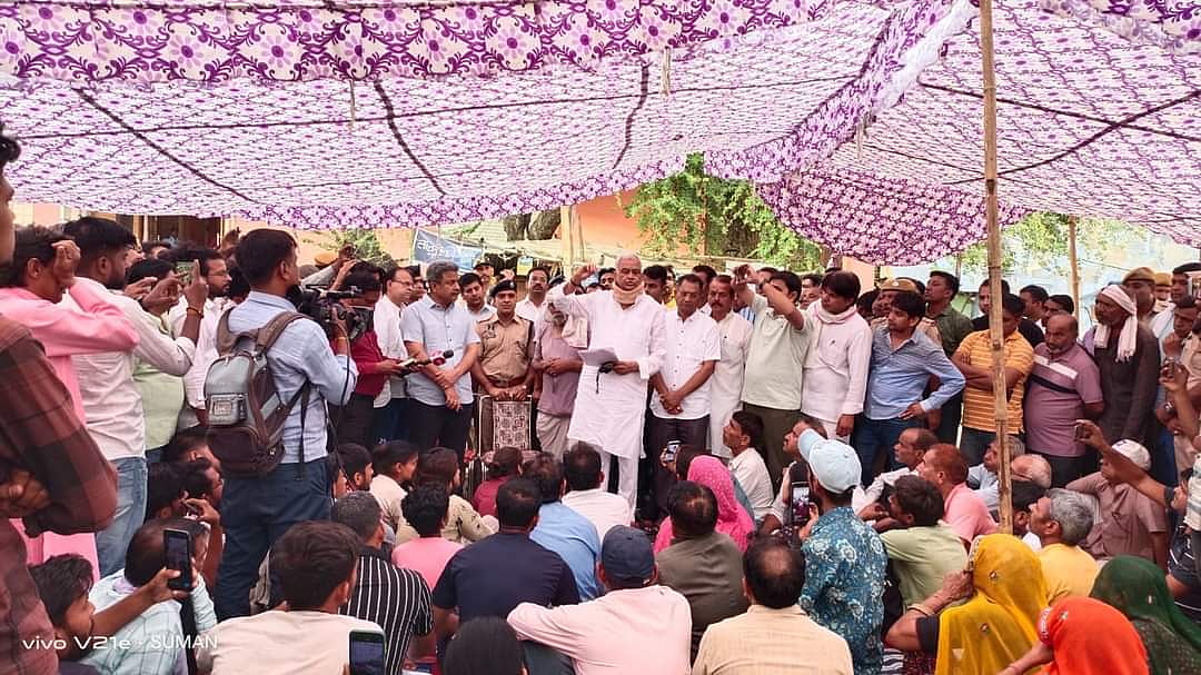 Adivasi Ramprasad Meena's dead body cremated in ancestral village after ...