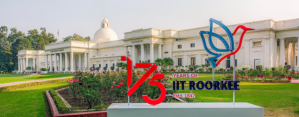 भर्ती में इंटरव्यू पर 10 साल से रोक के बावजूद IIT-Roorkee का जिद्दी ...