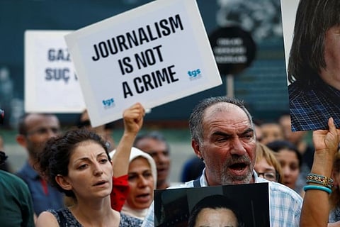 Violence, Job Cuts And Now COVID: Journalists In India Face Persistent Vulnerability 
