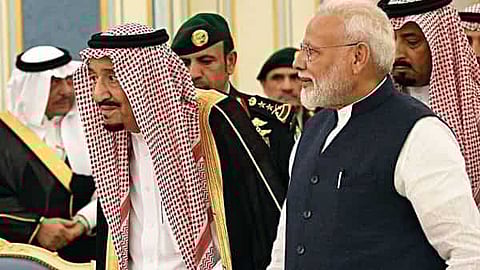 وزیر اعظم اور سعودی عرب کے عزت مآب شاہ کے درمیان ٹیلی فون پر بات چیت
