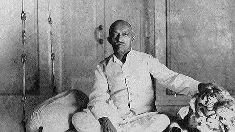 Spiritual Masters: Sri Narayan Maharaj Of Khedgaon
