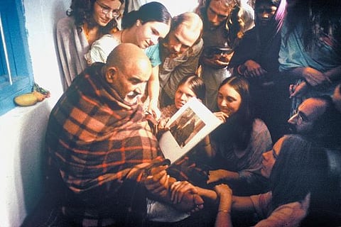 नीब करोली बाबा की अनंत कथाएँ : अभिलाषा की पूर्ति 