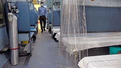 50 COVID Care Rail Coaches Positioned In Uttar Pradesh But State Government Yet To Requisition Them! 
