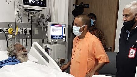 Yogi Visits Mahant Nritya Gopal Das At Medanta Hospital