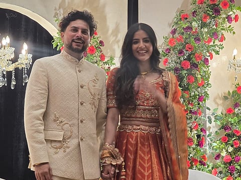 भारतीय क्रिकेटर कुलदीप यादव ने की सगाई, कानपुर की वंशिका बनीं जीवनसंगिनी