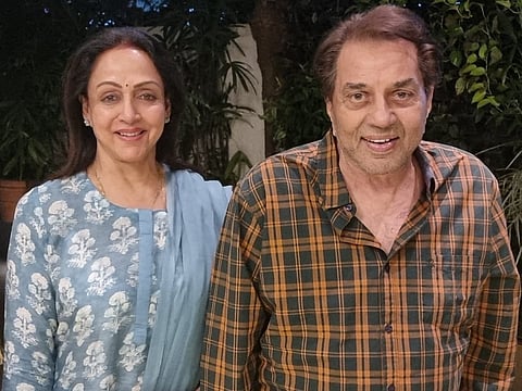 Hema Malini Pens Poignant Note On Her Late Husband, Legendary Actor Dharmendra 