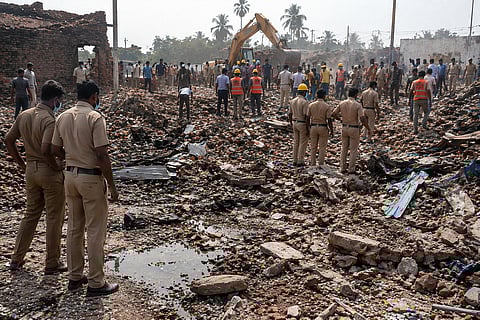 Virudhunagar Firecracker Blast Kills 16, Rescue Ops Continue Amid Debris