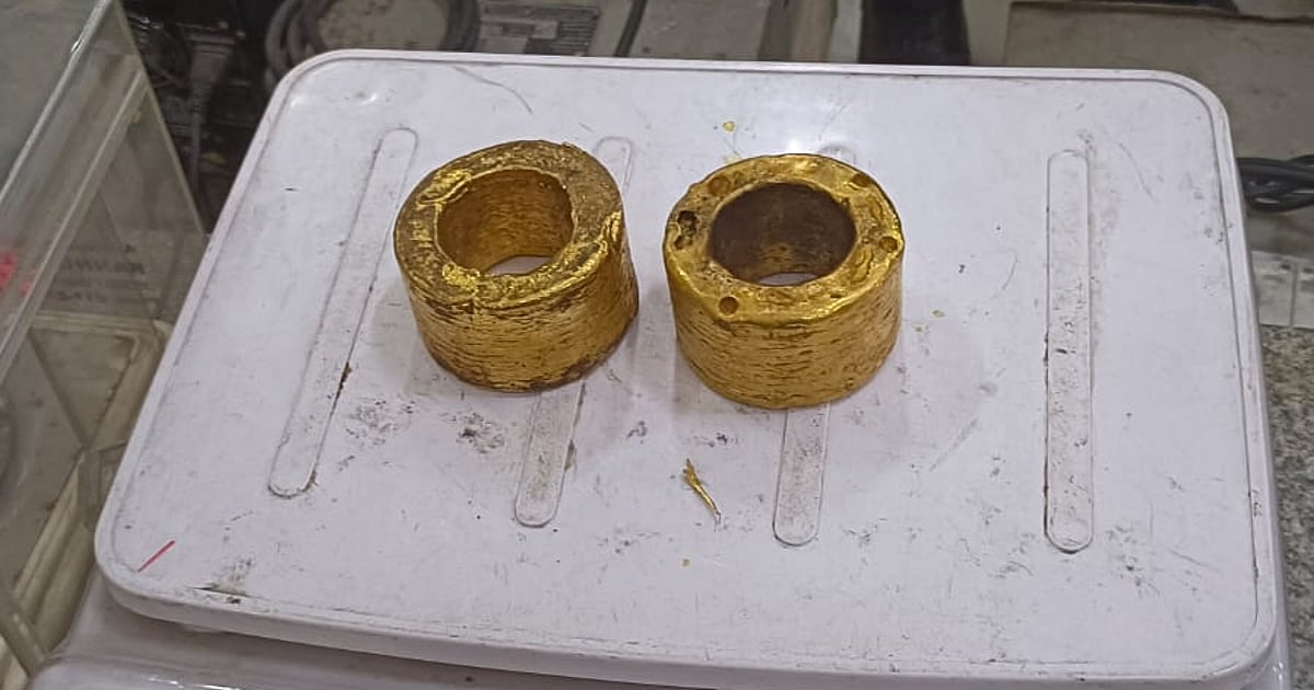 Big Gold Haul At Lucknow Airport As Customs Catches Two Smuggling It ...