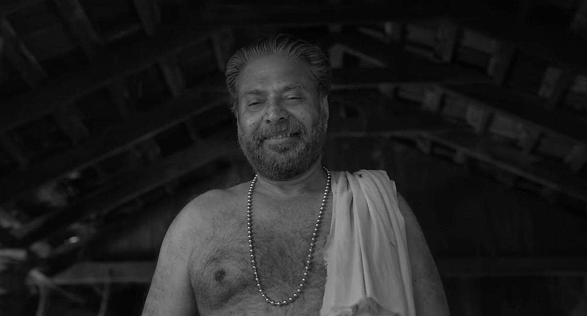 Bramayugam review: Mammootty's monochrome horror thriller explores how power corrupts - Vimarsana News