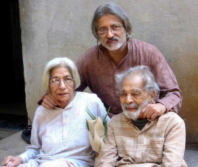 Anand with his parents