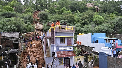 Tamil Nadu: Seven of a family killed in landslide at Tiruvannamalai