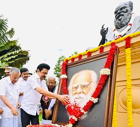 MK Stalin and Pinarayi Vijayan 