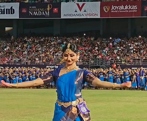 Actor Divya Unni led the dance the controversial mega dance event at Kochi 