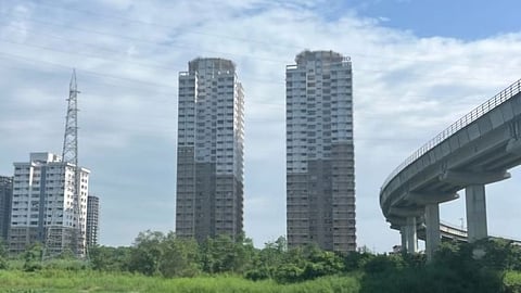Image of Army Tower apartments in a panoramic view against the Kochi sky