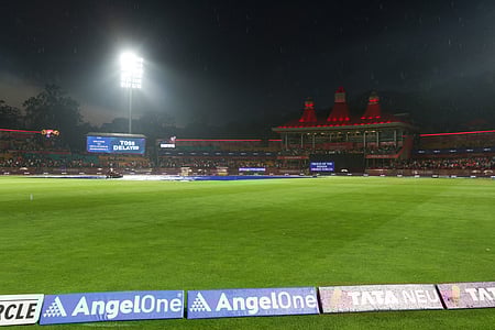 IPL suspended for a week amid India‑Pakistan tensions