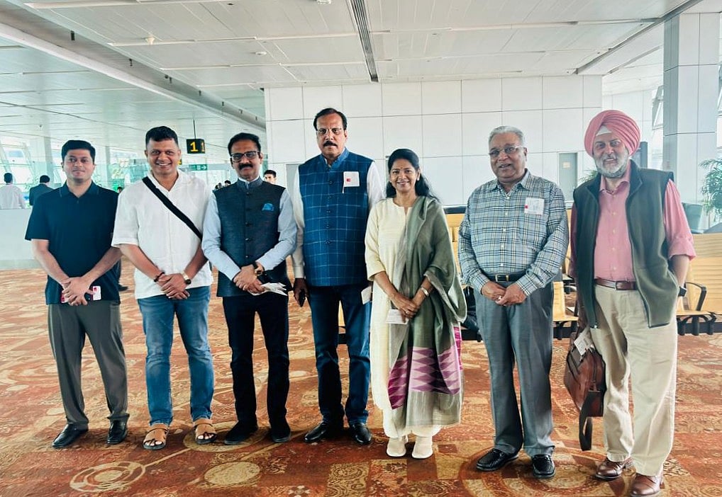 Indian Delegation Led by Kanimozhi Lands Safely in Moscow After Scare