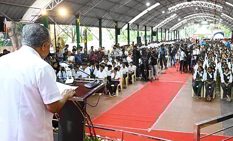 CM Pinarayi Vijayan addressing school children