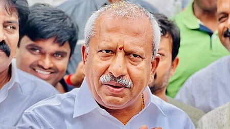 Rowdy-sheeter murder case:  Karnataka  MLA gets police notice, BJP says leaders targeted