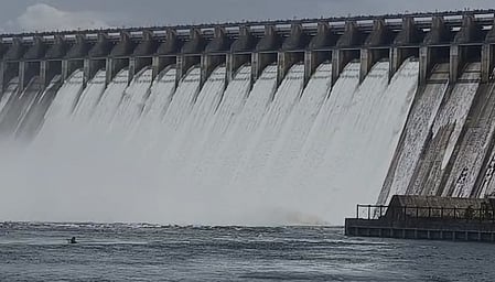 Fourteen crest gates of Nagarjuna Sagar dam lifted