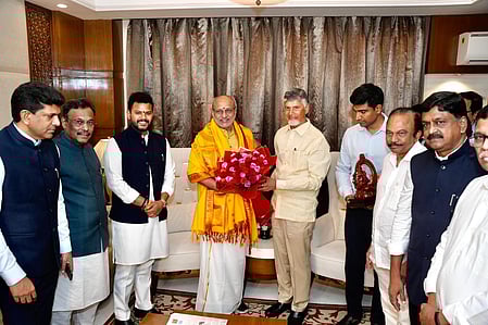 Chandrababu Naidu slams Oppn for fielding candidate in V-P election