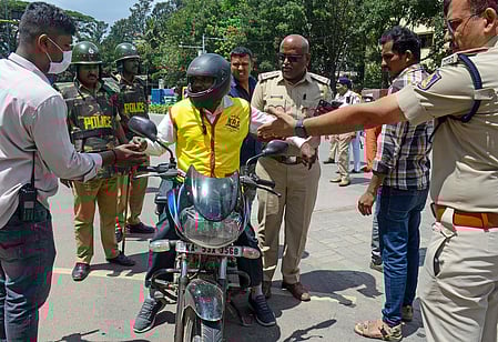 Delhi blasts: High alert continues in Bengaluru, border regions