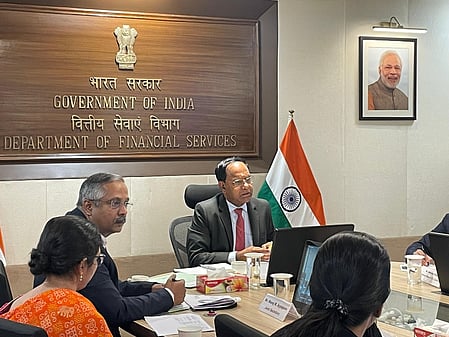 Union government asks insurance firms to speed up settlement of health claims