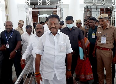 Former TN CM Panneerselvam likely to float new political outfit