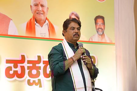 Karnataka BJP targets Cong govt over Rs 2,500-crore excise scam, questions CM Siddaramaiah's silence