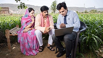 How Women Can Meet Eligibility for a Business Loan Easily