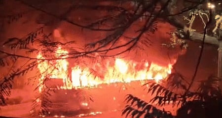 Bus helper dies as massive fire engulfs vehicle in Delhi’s Vikaspuri