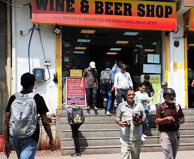 Andhra Pradesh liquor case accused surrenders before SIT