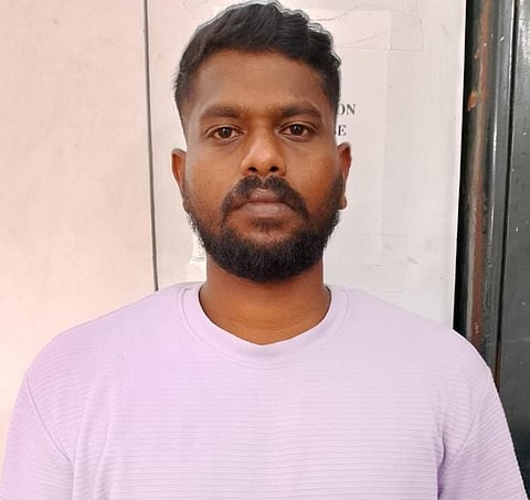 Chennai history-sheeter ‘Thoppai Ganesan’ shot dead by police
 
