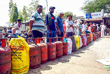 Telangana: 3699 domestic LPG cylinders seized since March 12​