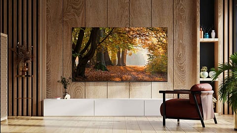 Which Smart TV Is Best for a Bedroom or Guest Room in 2026?