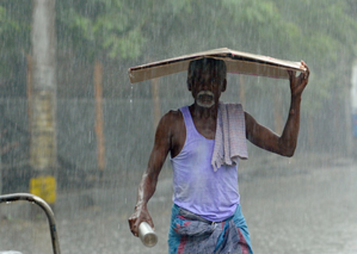 Chennai Swelters as Mercury Hits 40.2°C; Heavy Rain Forecast for Tamil Nadu — image 2