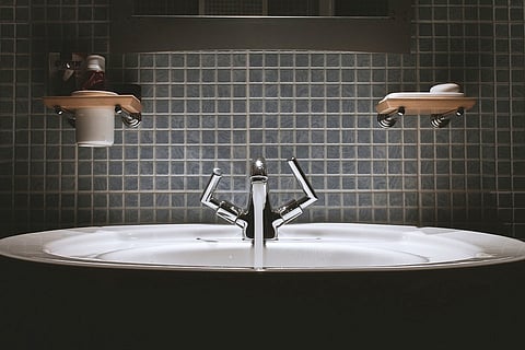 The great bathroom debate: Paper towel or hand dryer?
