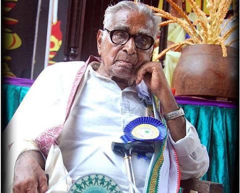 Writer Kayyara Kinhanna Rai who lived in Kerala, fought for Kannada, no more