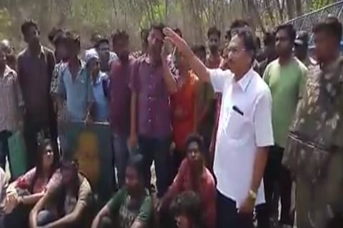 HCU controller of exams walks out of meeting, calls it quits until VC leaves