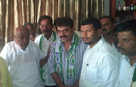 Actor and former MP Shashi Kumar rejoins JD(S)