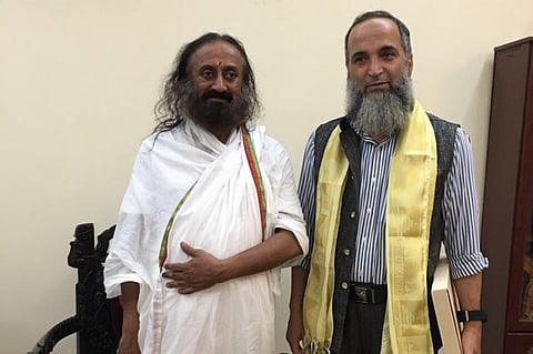 Sri Sri meets Burhan Wani's father at his ashram, discusses 'several issues'