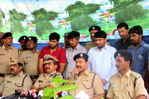 Vijayawada railway cops bust interstate gang of thieves, recover loot worth Rs 60 lakh