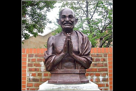 Telangana, Andhra observe two-minute silence to mark Bapu’s death anniversary