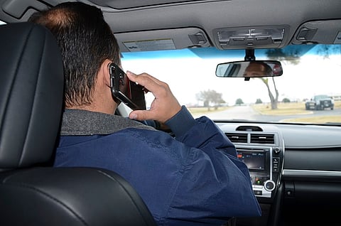  ‘Can’t book drivers for talking on mobile while driving’: Kerala HC to police