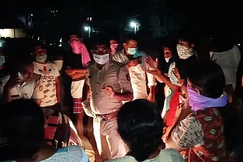 Two cremation grounds in K’taka turn away COVID-19 victim, minister appeals to public