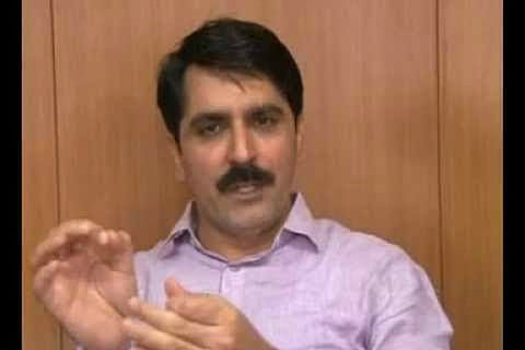 Guj minister misspells ‘elephant’ at a school, claims it was ‘intentional’