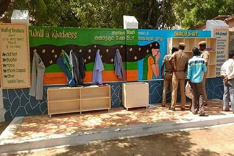 Tirunelveli’s thoughtful Collector installs ‘wall of kindness’, citizens flock to donate