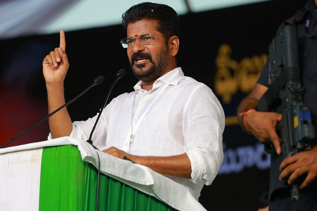 Revanth Reddy slams Tollywood for siding with Allu Arjun, ignoring stampede victims
