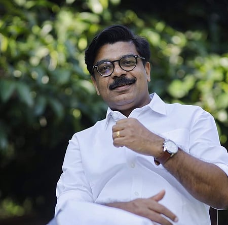 SC dismisses Cong legislator's plea for Vigilance probe in CMRL, Veena's IT firm