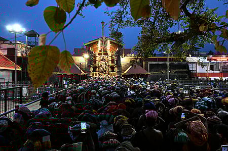 Rush continues at Sabarimala; fresh restrictions to curb overcrowding