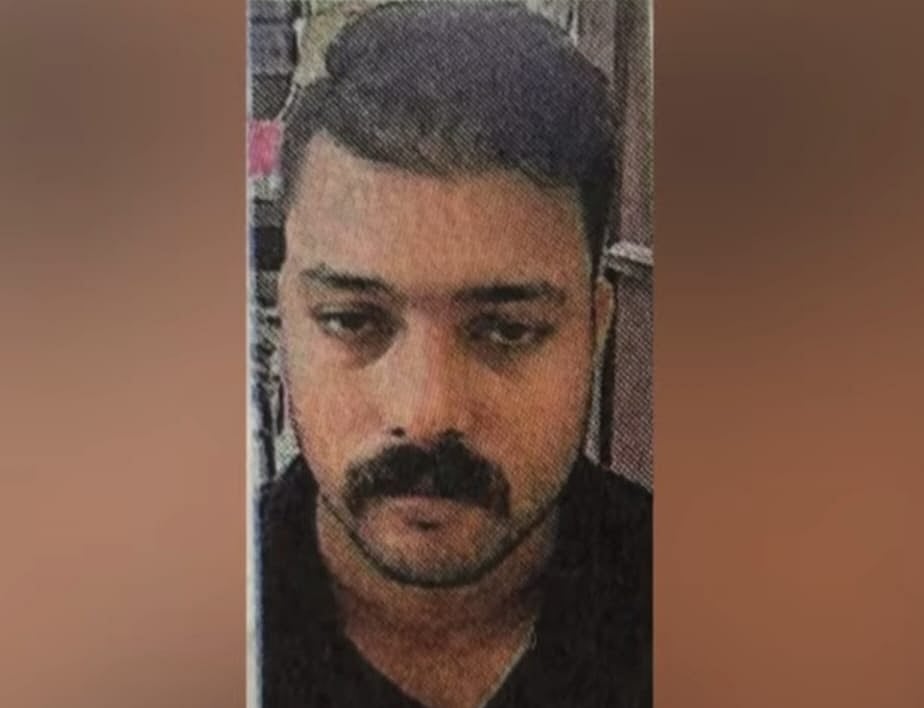 Man held at Ernakulam railway station for alleged sexual harassment of woman